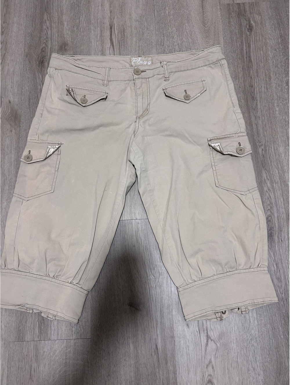 Y2k Plugg Beige Cargo Capris with Lace-Up Detail Size 13